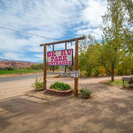Funstays Glamping Setup Tent In Rv Park #6 Ok-T6 Моаб Экстерьер фото