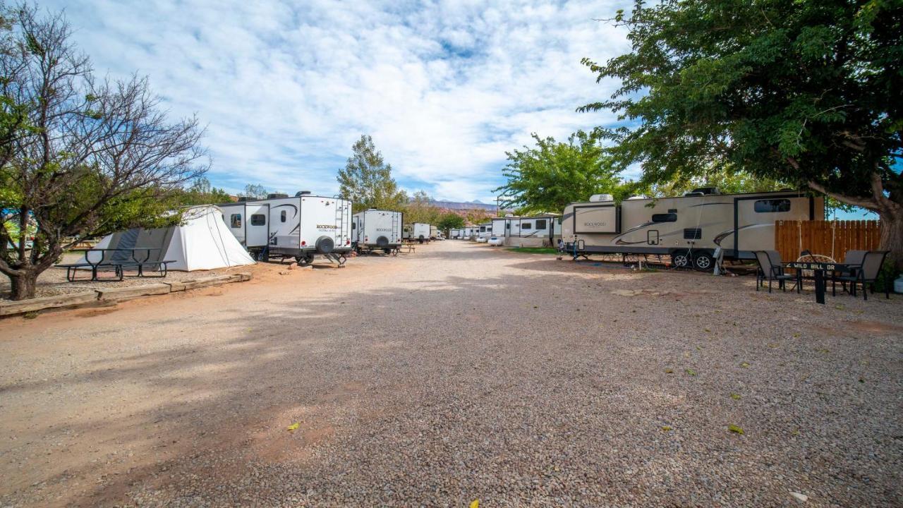 Funstays Glamping Setup Tent In Rv Park #6 Ok-T6 Моаб Экстерьер фото